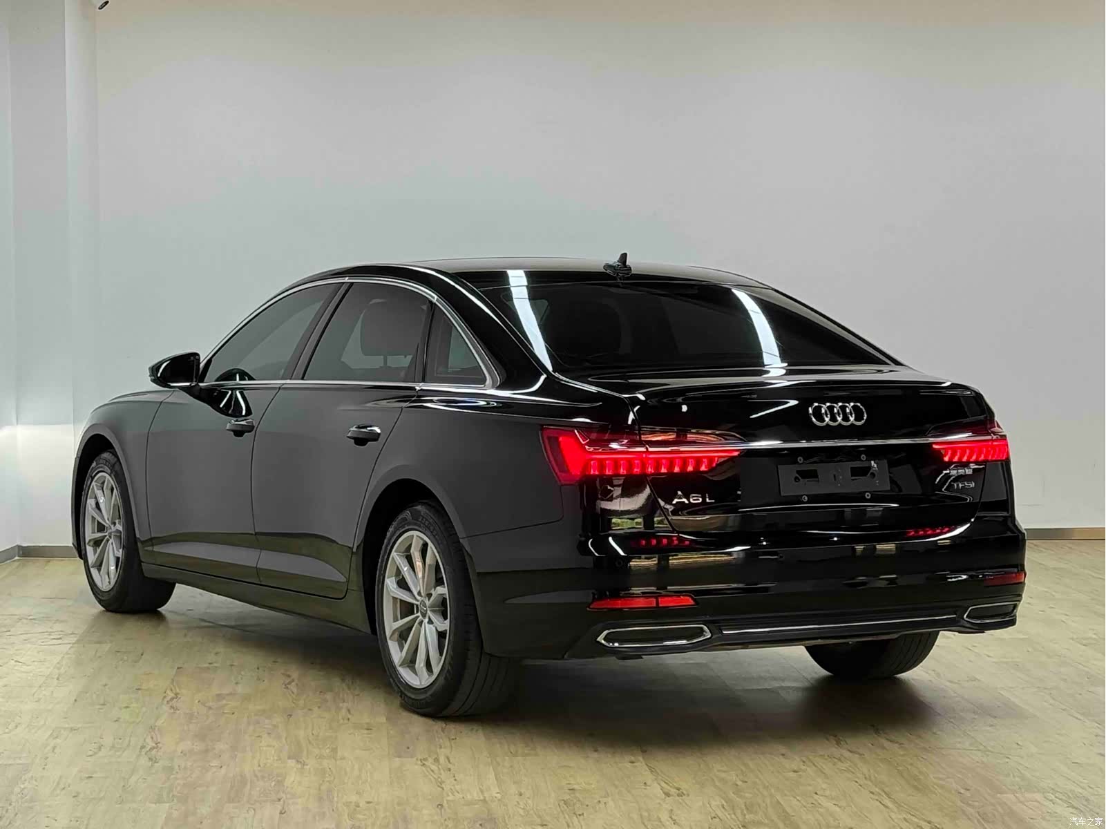 Audi A6L, 2019 31
