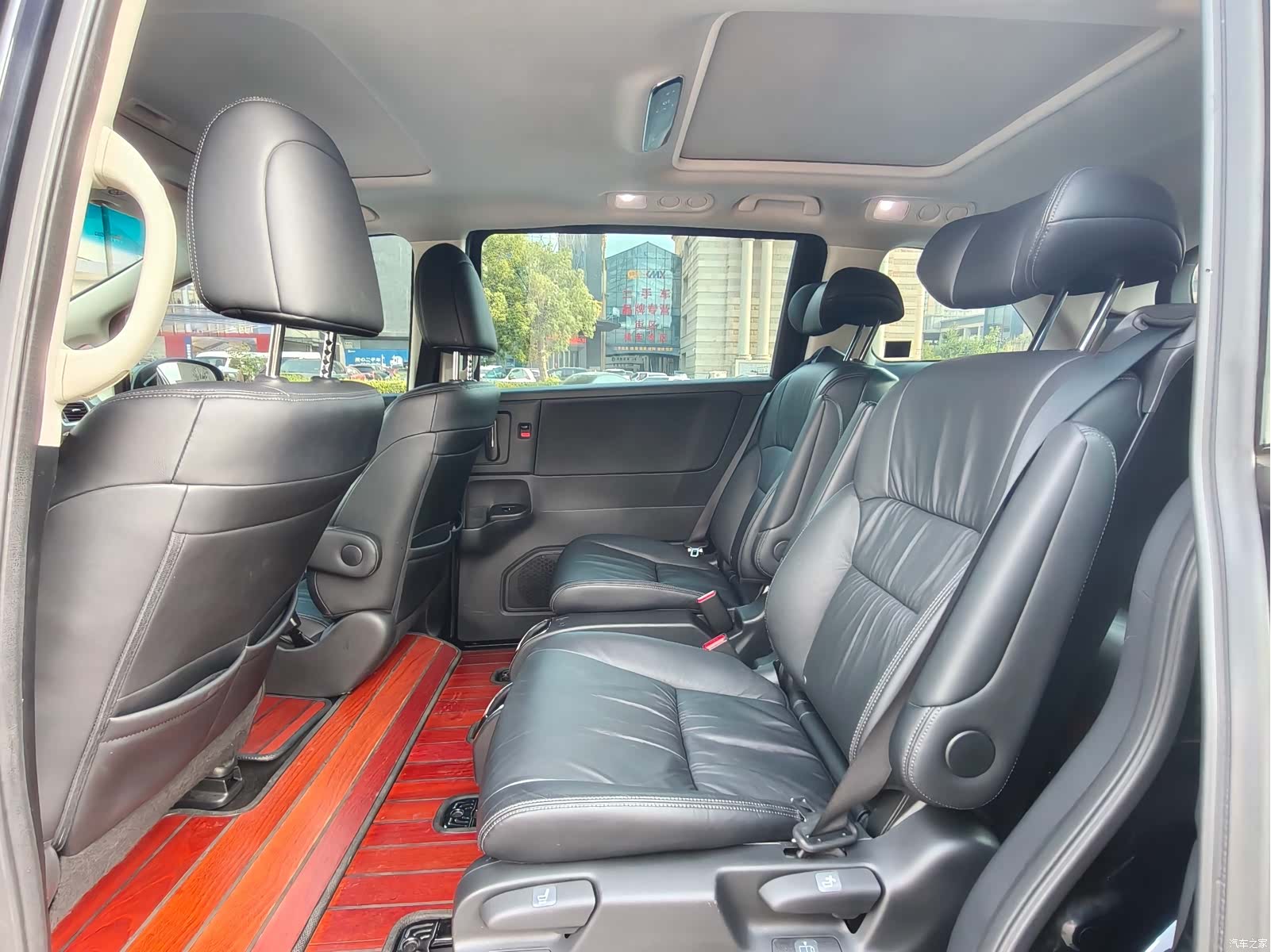 Honda Odyssey, 2018 12