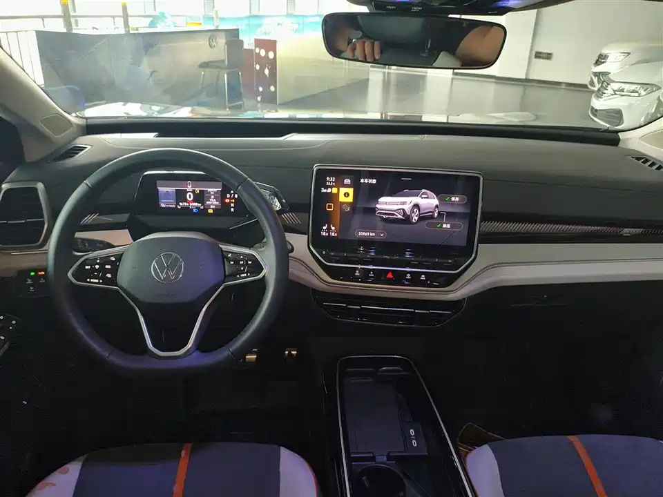 Volkswagen ID.6 CROZZ