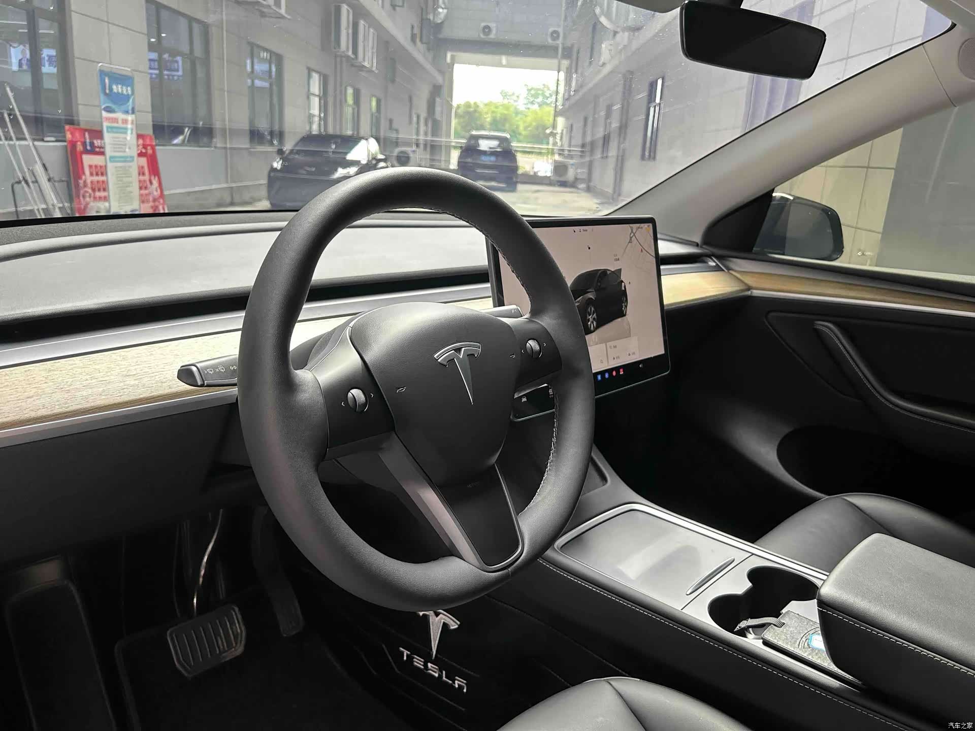 Tesla Model Y, 2022 8