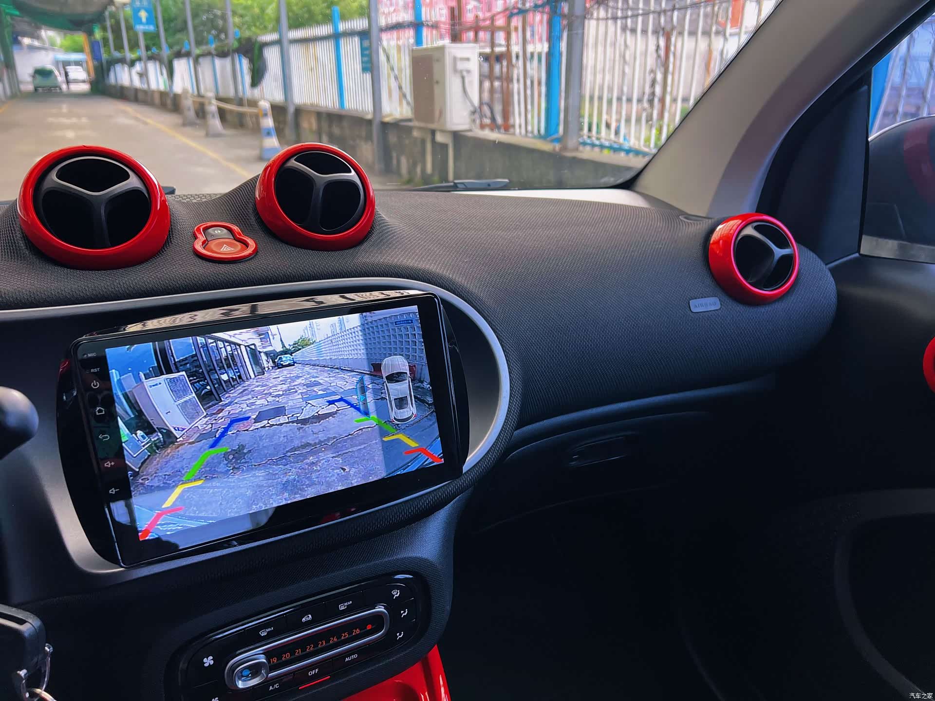 Smart Fortwo, 2017 все фото