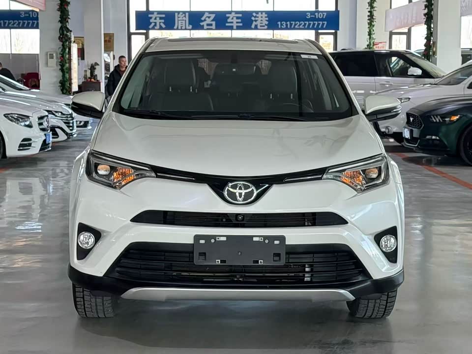 Toyota RAV4 Rongfang