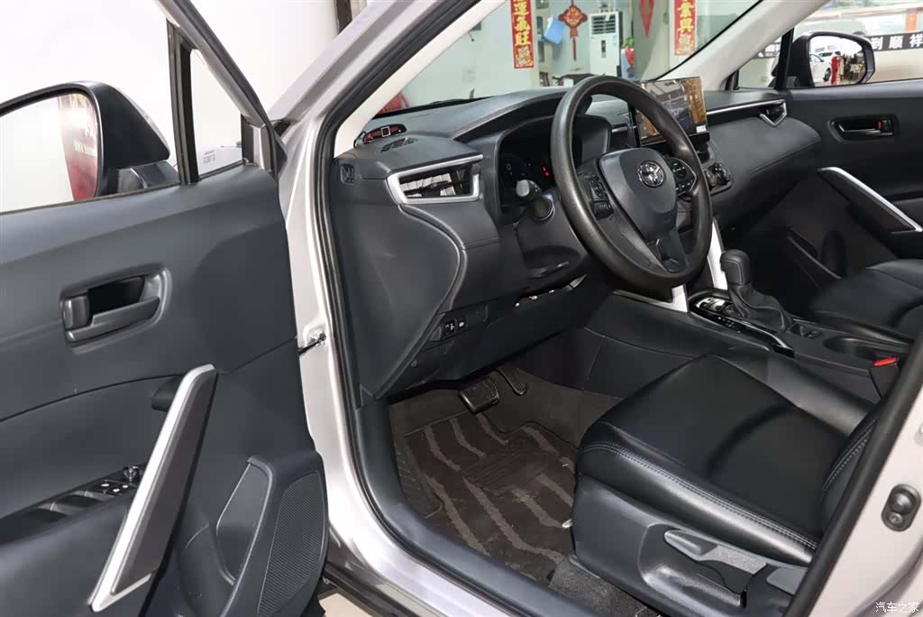 Toyota Corolla, 2025 8