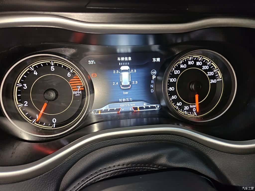 Jeep Cherokee, 2017 12