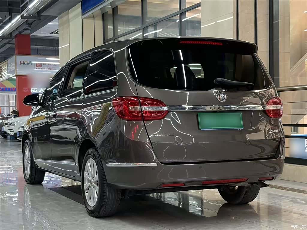 Buick GL8, 2019 4