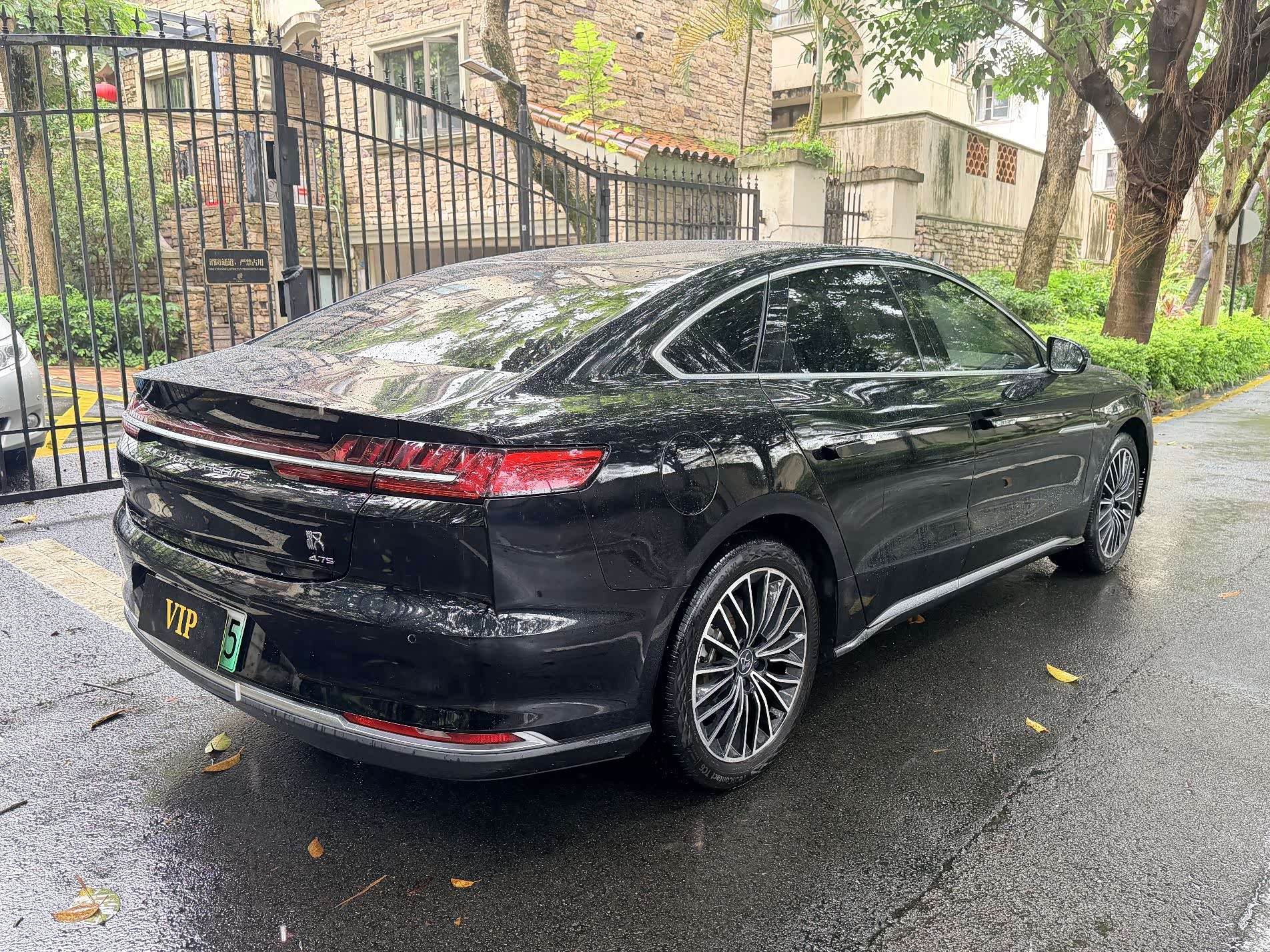 BYD Han, 2021 4