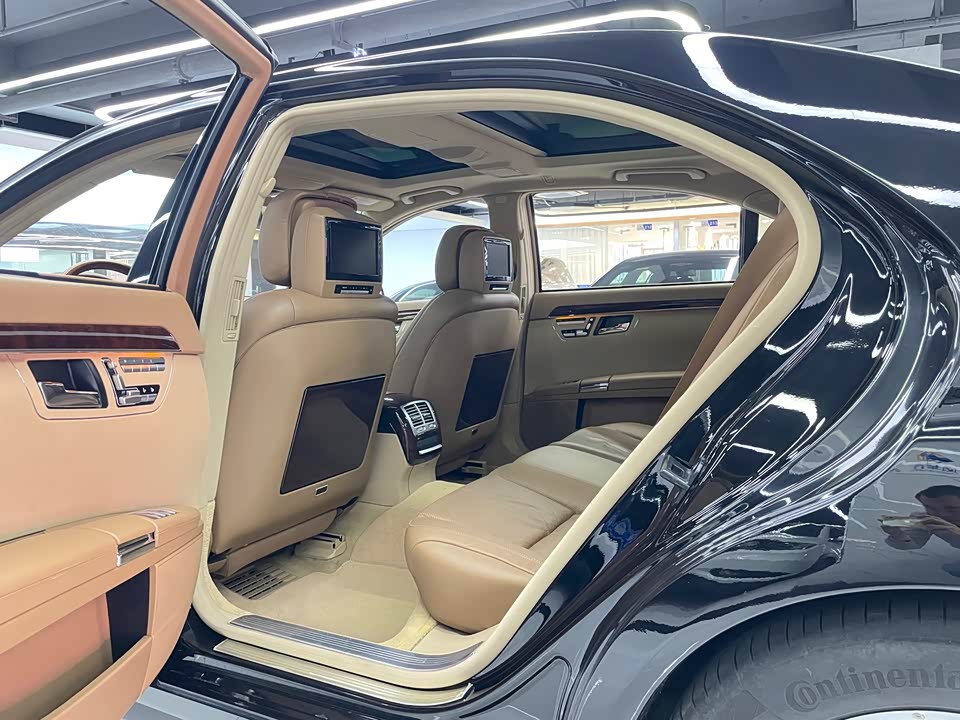 Mercedes-Benz S-class