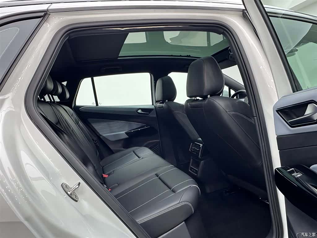 Volkswagen ID.4, 2024 22