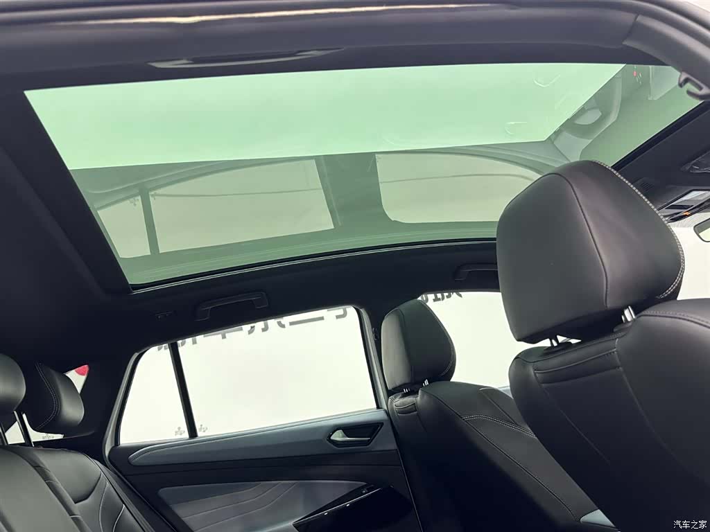 Volkswagen ID.4, 2024 23