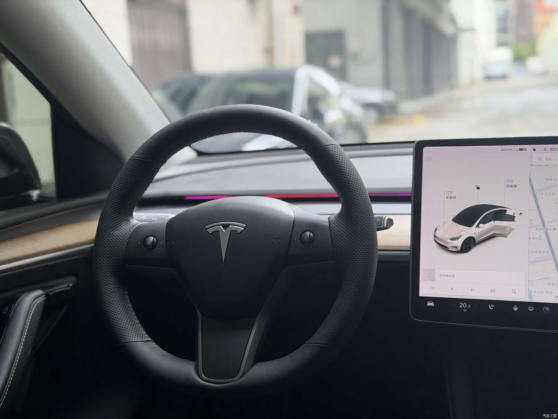 Tesla Model Y, 2021 12