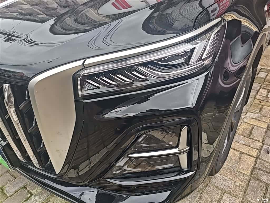 Hongqi HS5, 2025 24