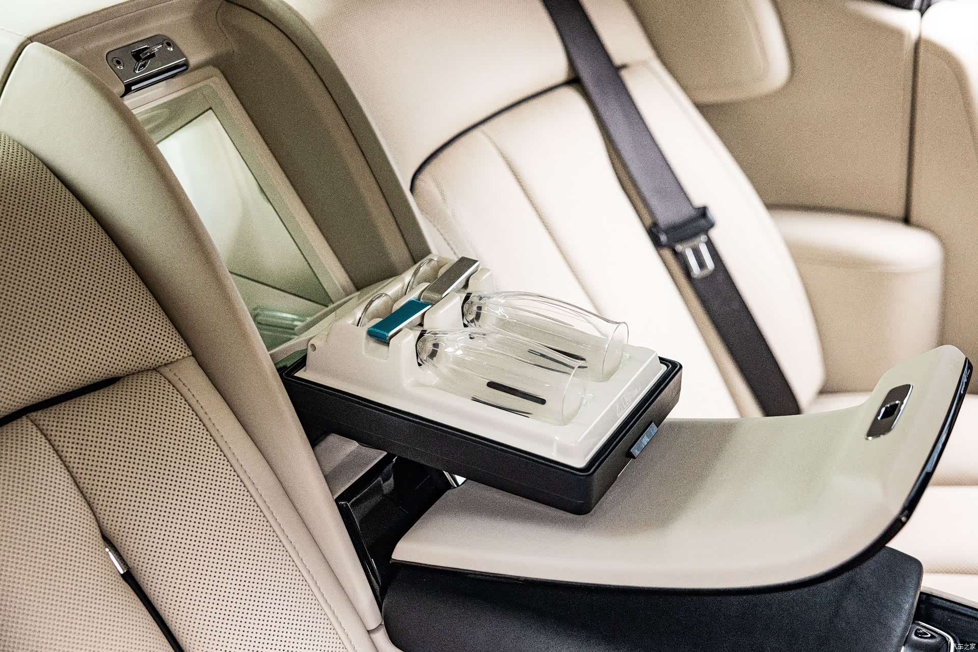 Rolls-Royce Phantom, 2018 20