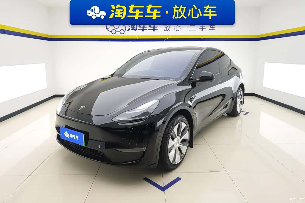 Tesla Model Y, 2022 1