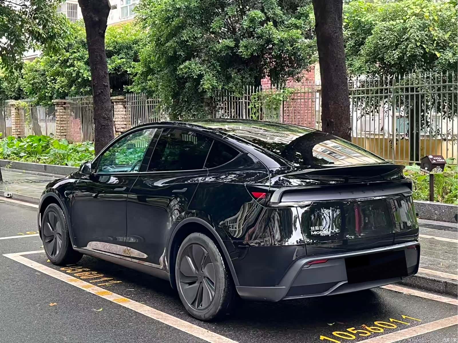 Tesla Model Y, 2026 15