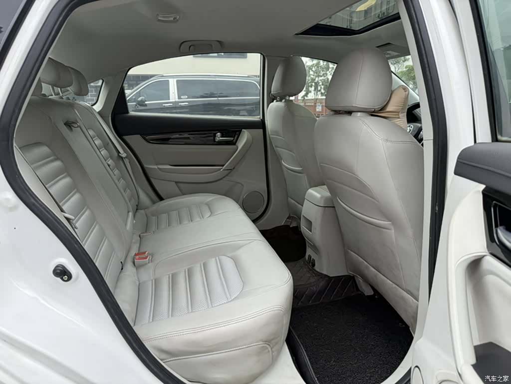 DongFeng S50, 2017 6