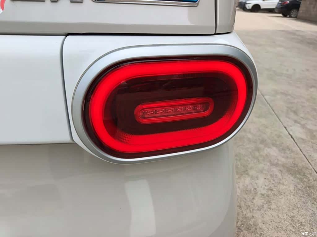 Wuling MINIEV, 2024 8