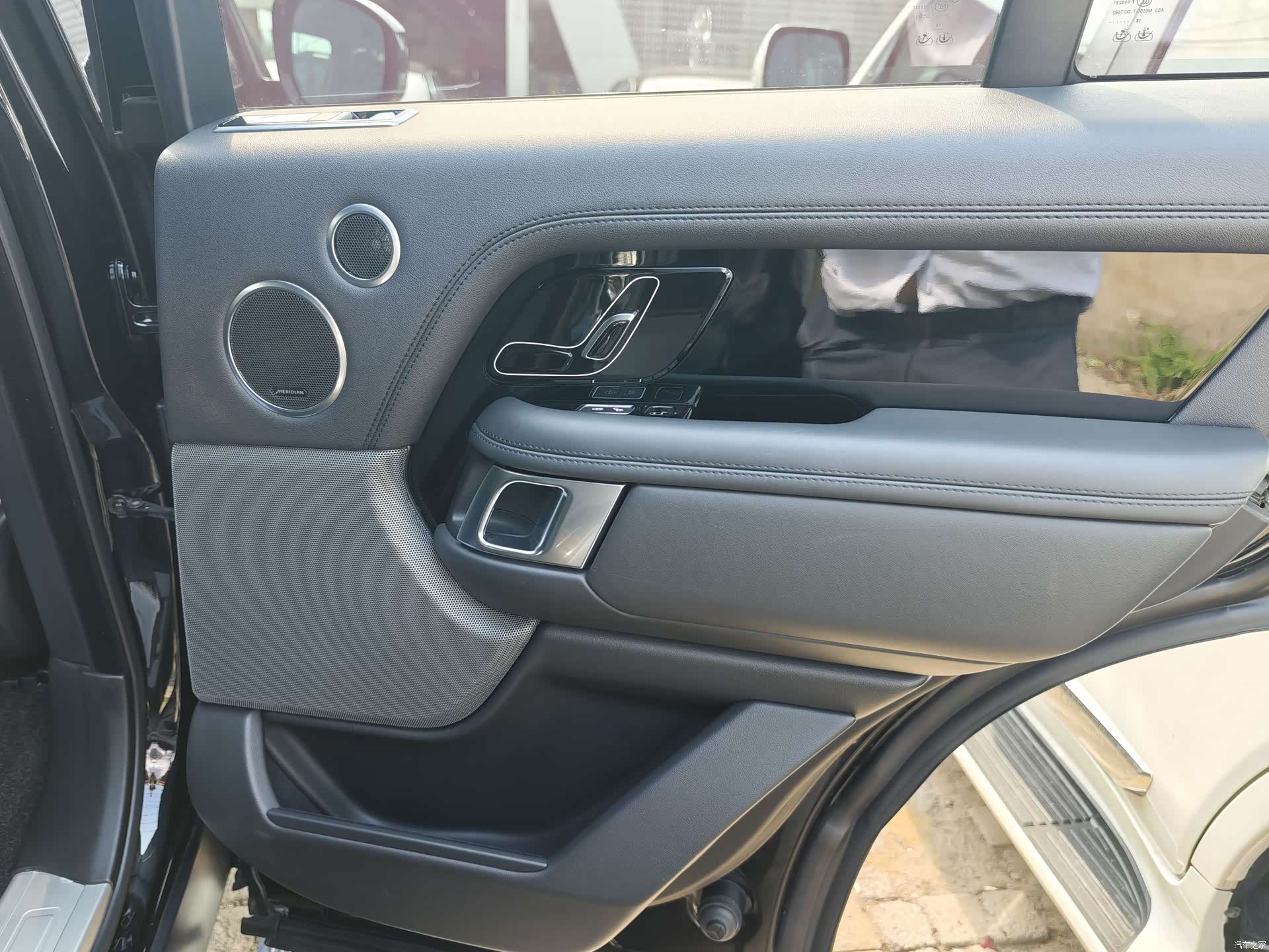 Land Rover Range Rover, 2019 13