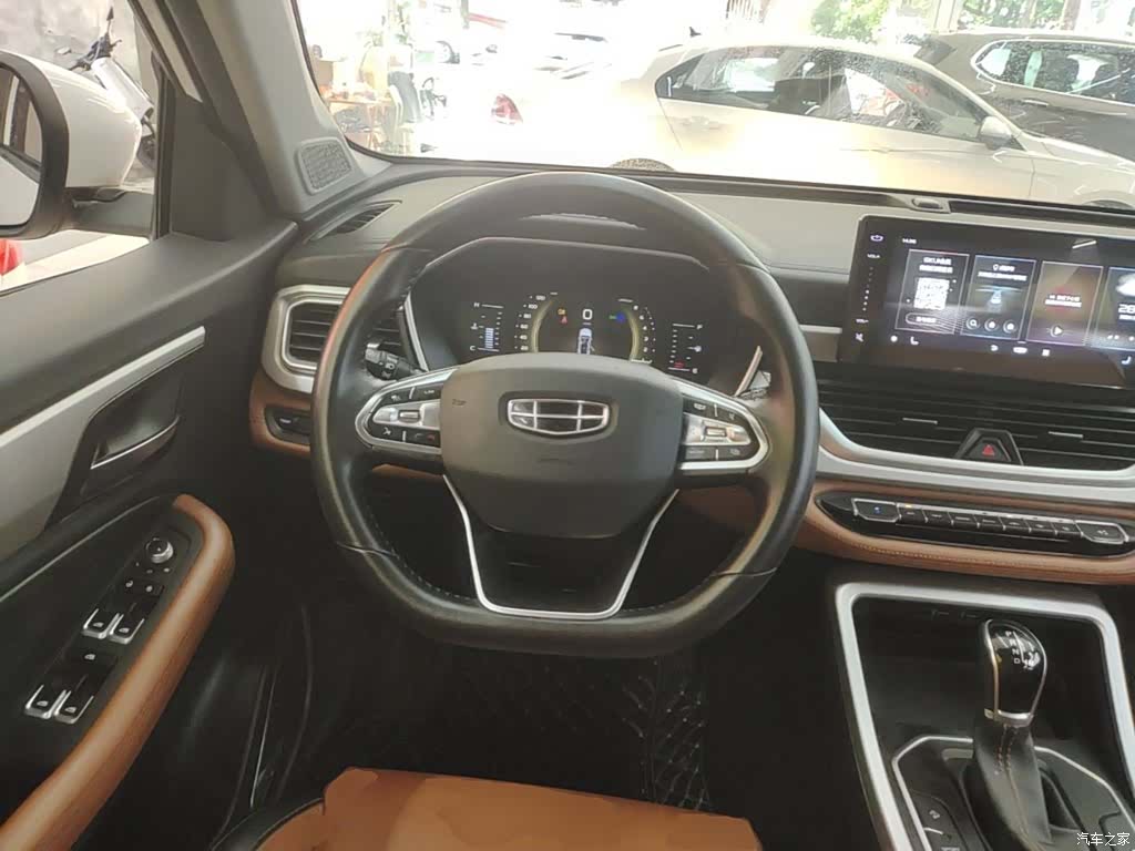 Geely X6, 2019 11
