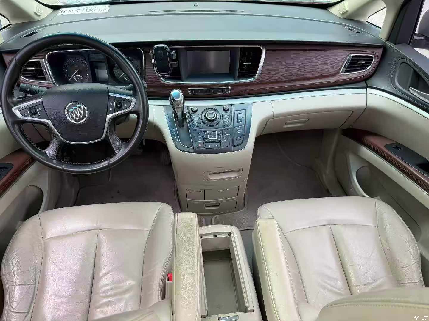 Buick GL8, 2017 7