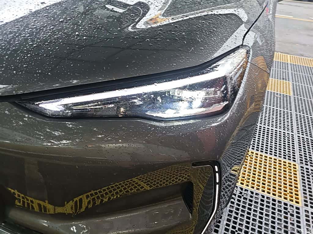 Geely Galaxy E5, 2026 4