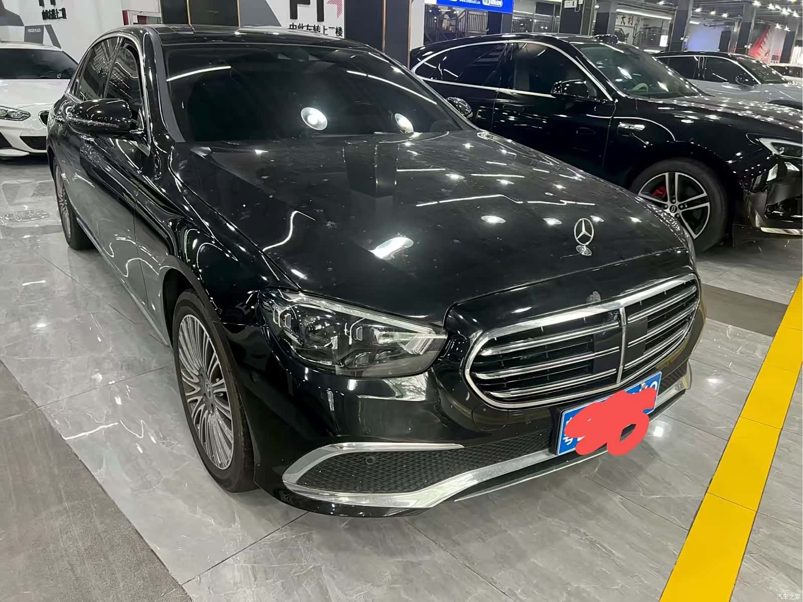 Mercedes-Benz E-Class, 2022 11