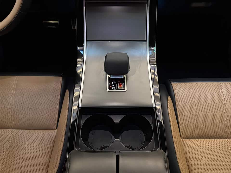 Land Rover Range Rover Star Pulse