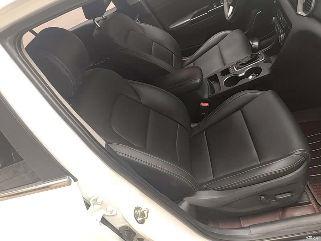 Kia KX5, 2016 25
