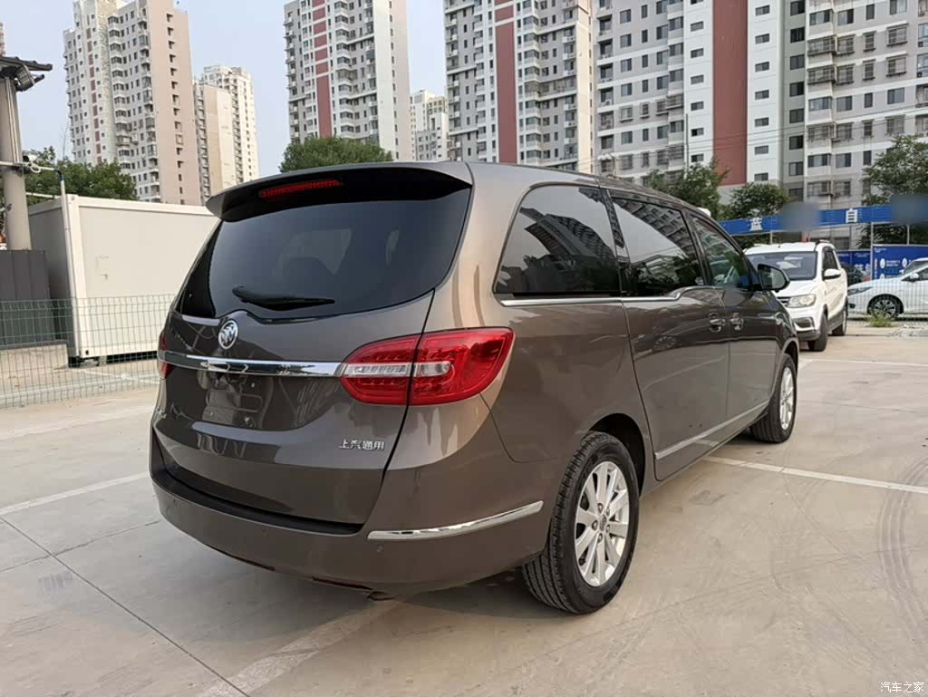Buick GL8, 2018 8