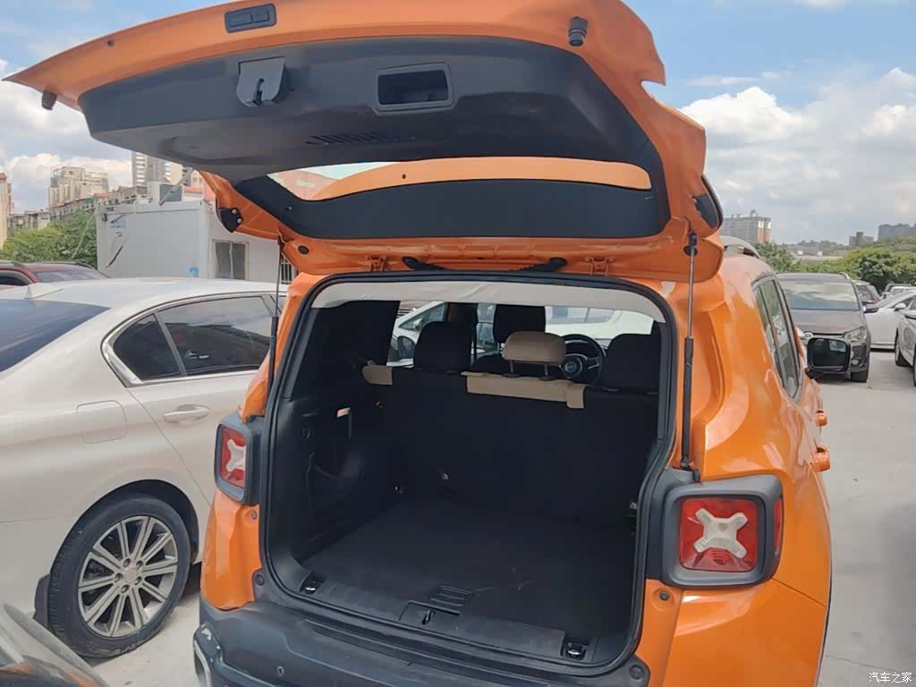 Jeep Renegade, 2016 19