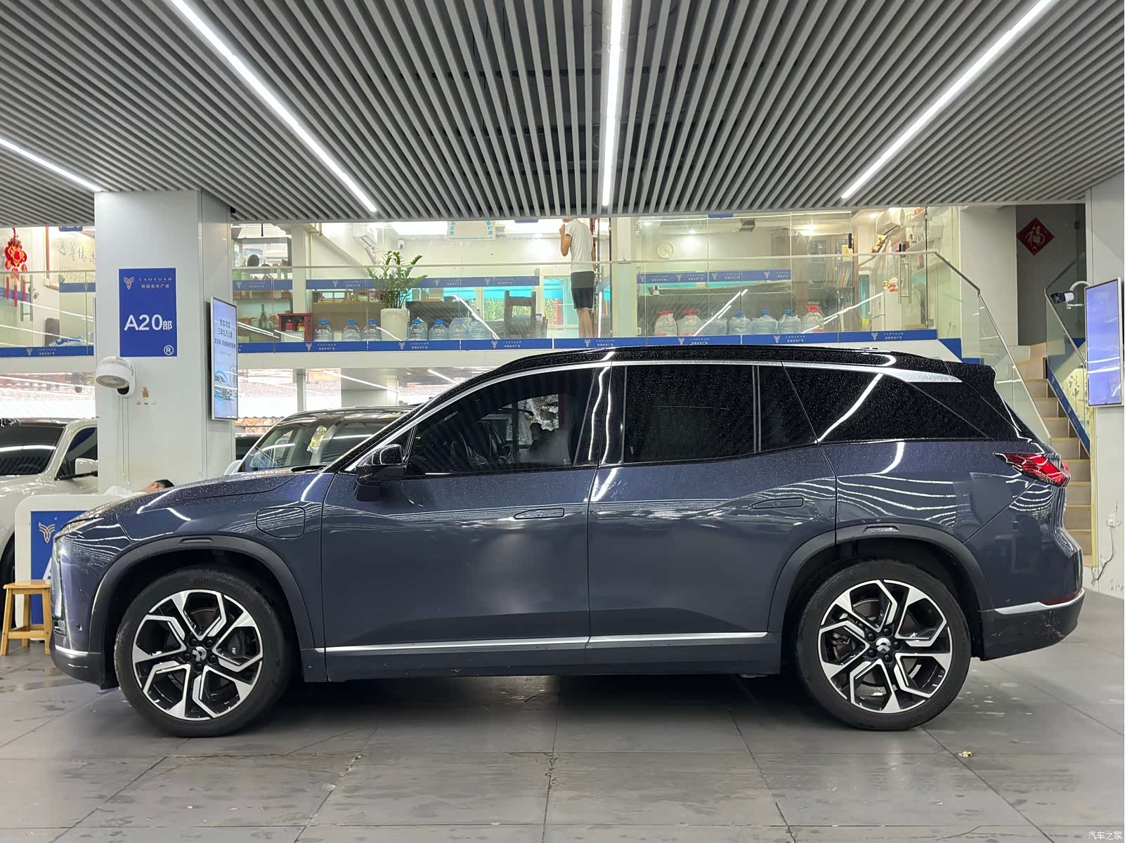 NIO ES8, 2020 3