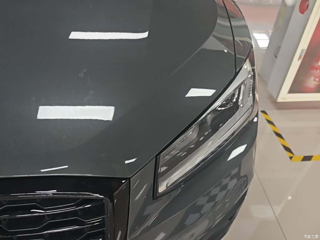 Audi Q2L, 2020 24