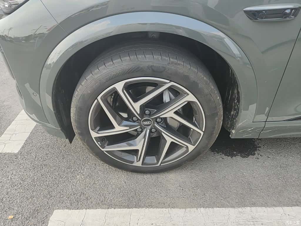 Audi e-tron, 2026 23