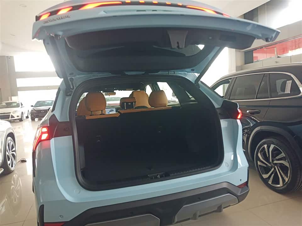 Geely Galaxy Galaxy L7