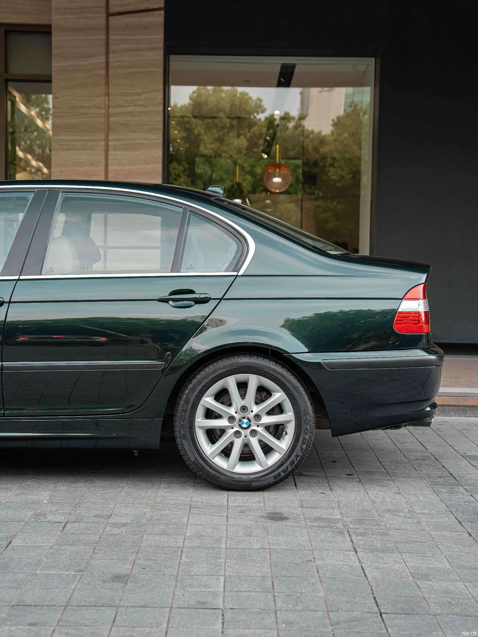 BMW 3 Series, 2005 7