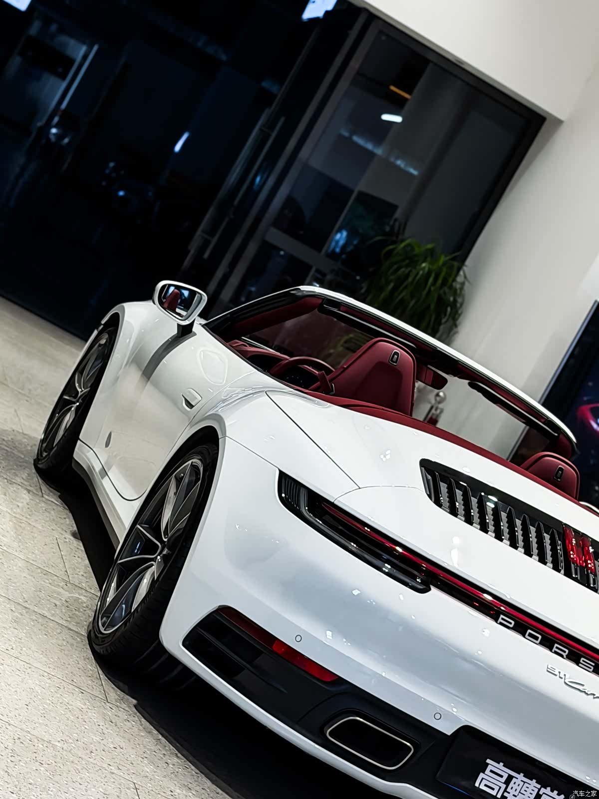 Porsche 911, 2023 6
