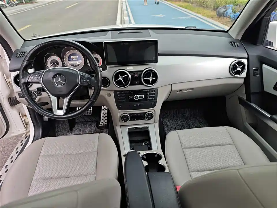 Mercedes-Benz GLK class