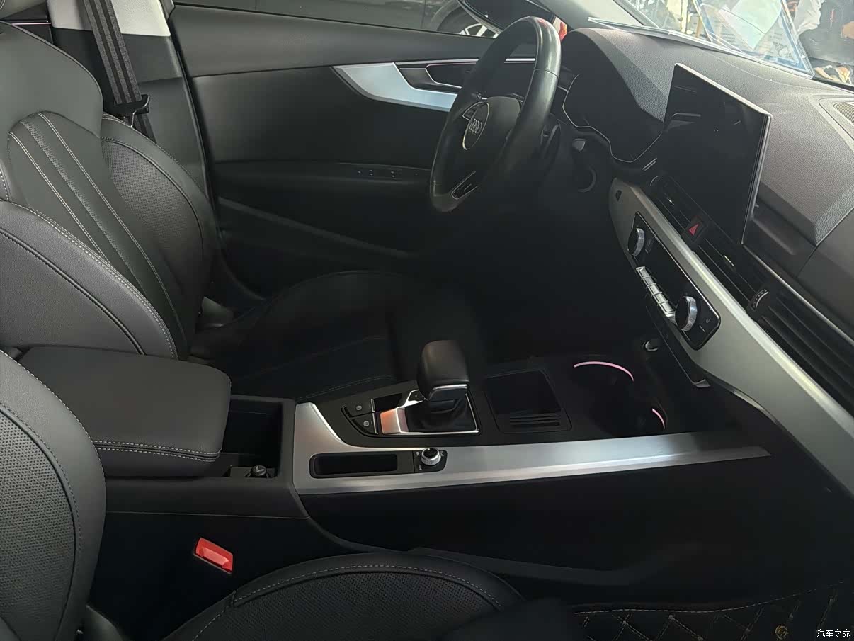 Audi A4L, 2021 18