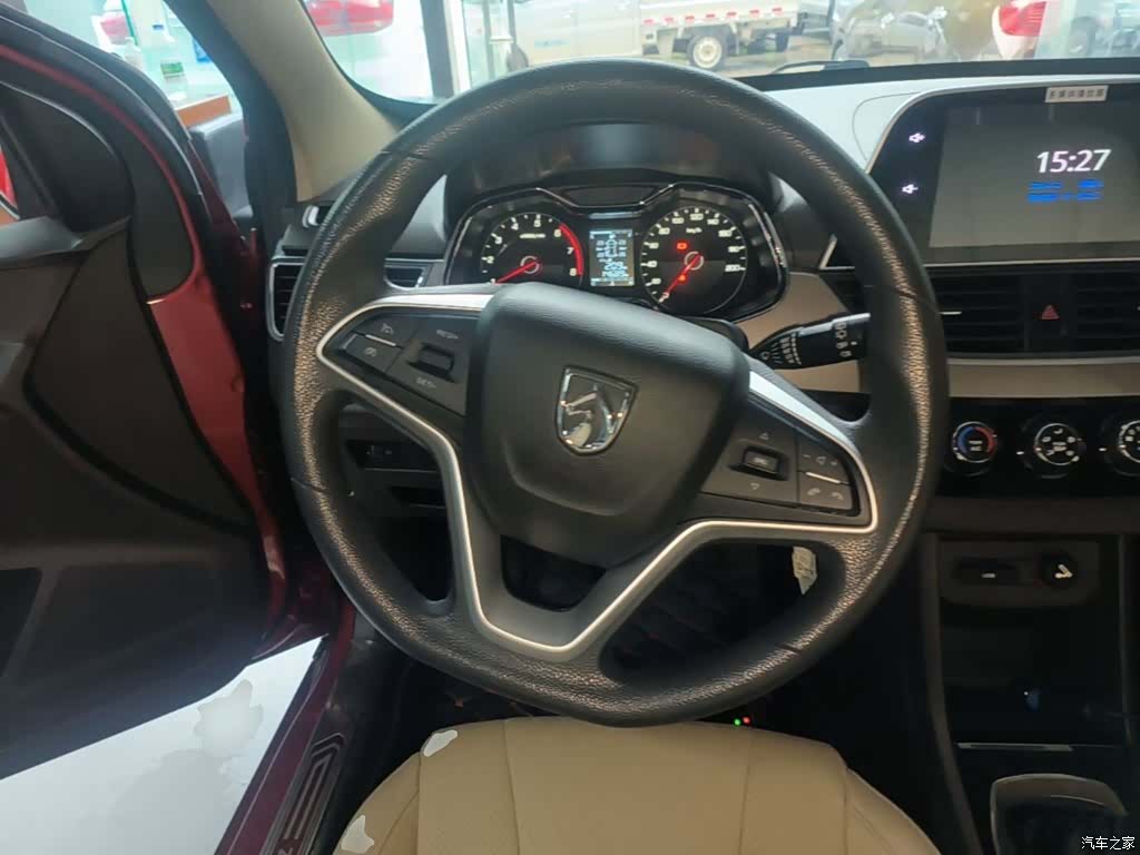 Wuling 310W, 2018 11