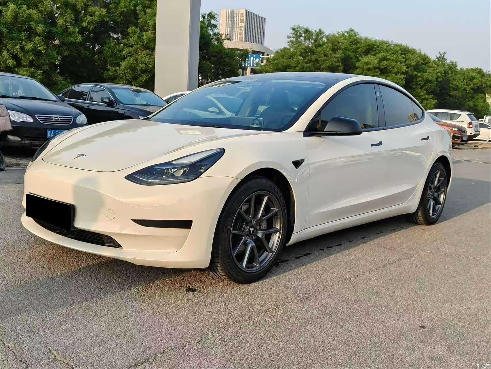 Tesla Model 3, 2021 1