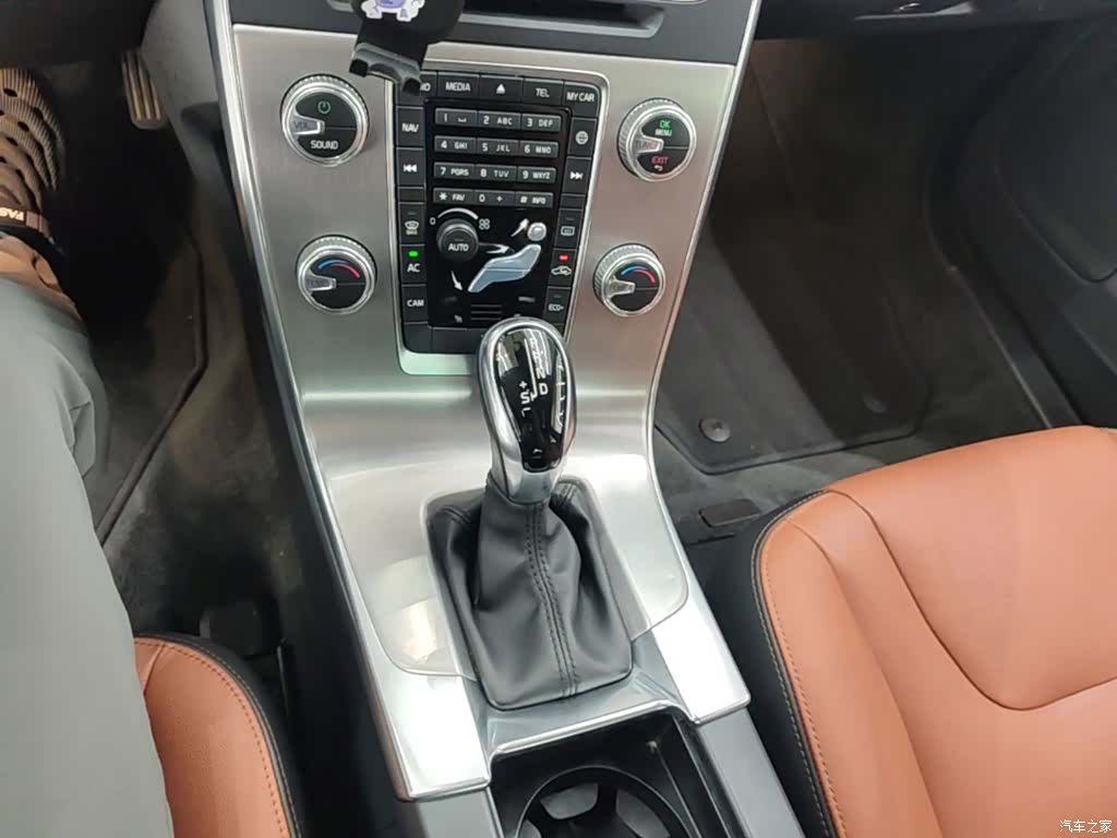 Volvo S60, 2018 14