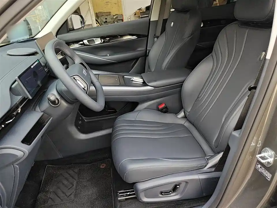 Geely Galaxy Galaxy E5