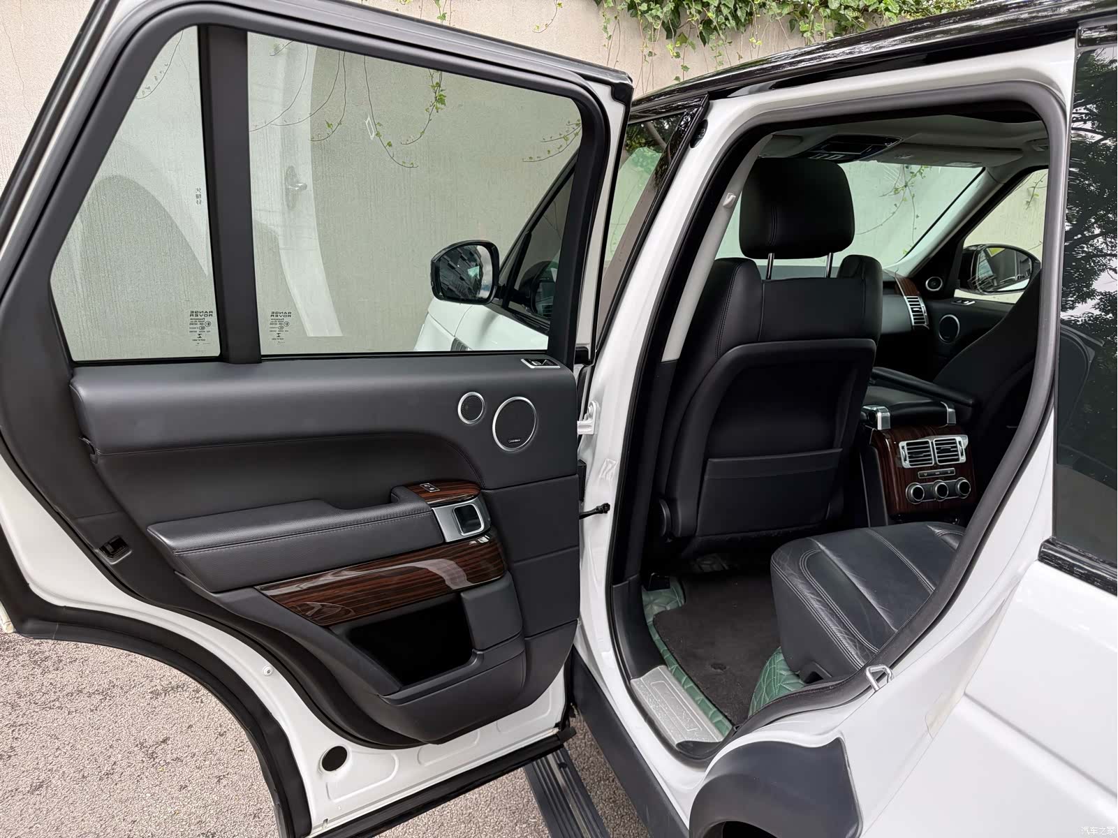 Land Rover Range Rover, 2019 19