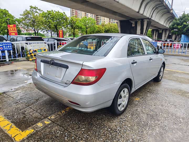 BYD F3 2012 jie neng ban 1.5L МКПП Комфорт