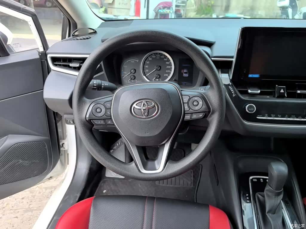 Toyota Corolla, 2022 11
