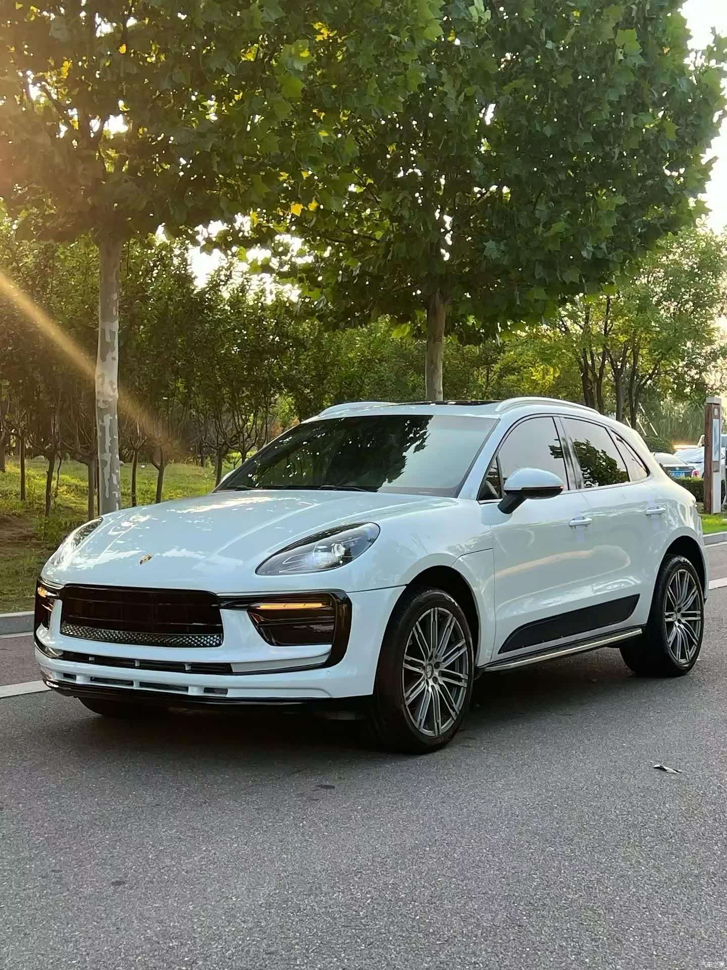 Porsche Macan, 2015 1