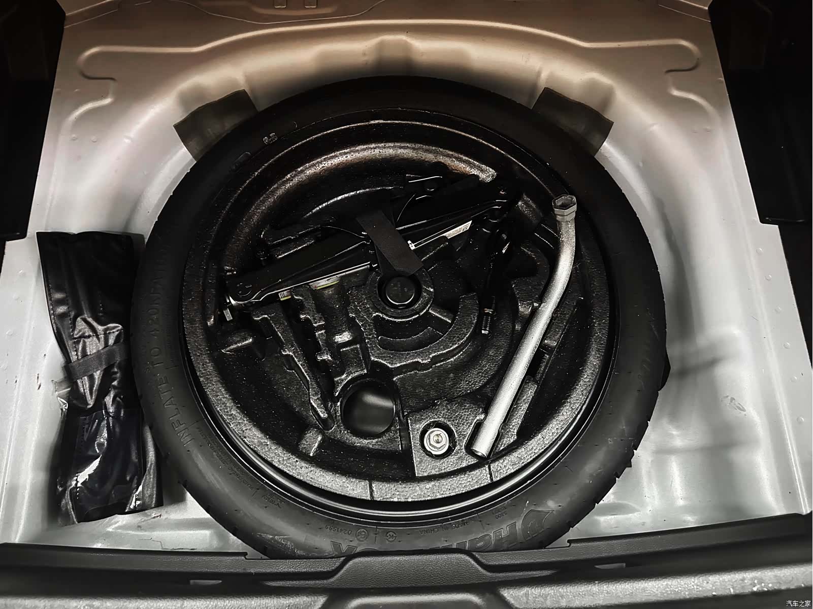 Audi Q2L, 2022 20