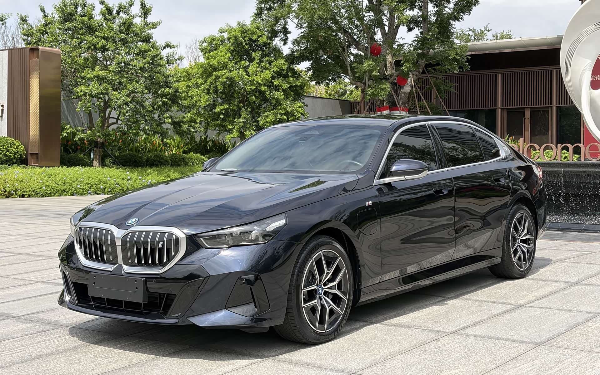 BMW i5, 2024 2