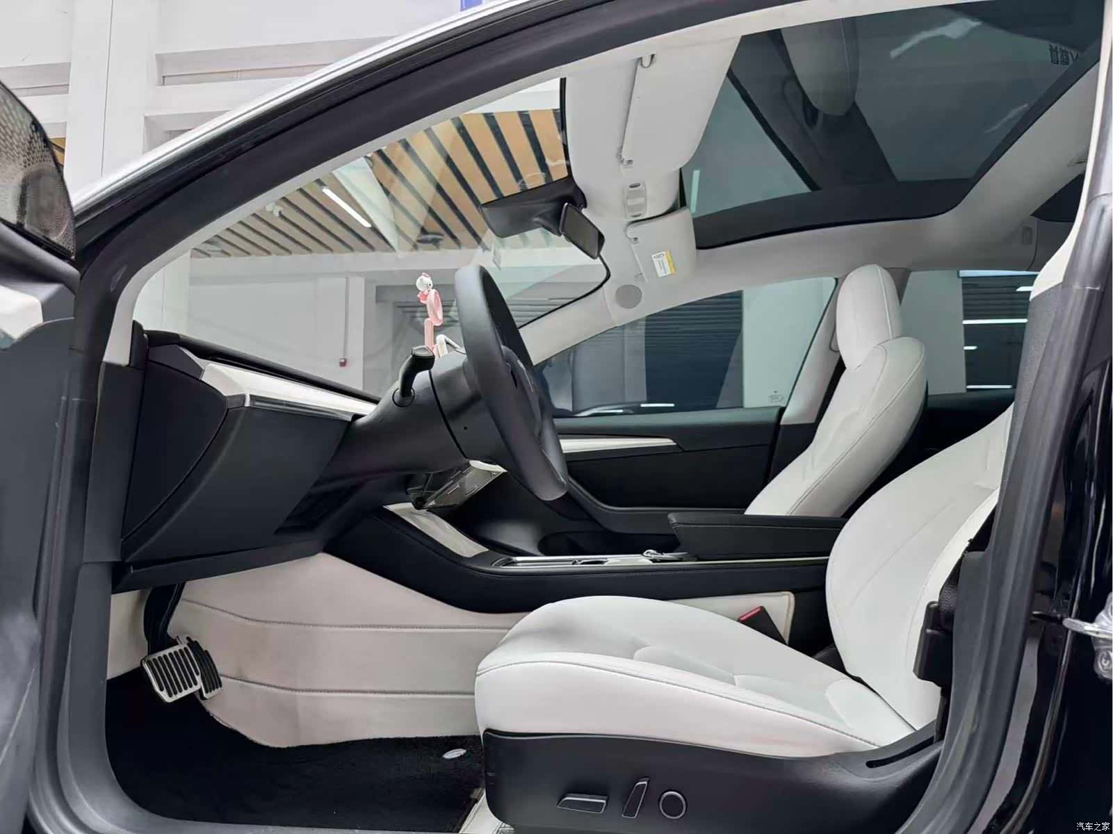 Tesla Model 3, 2022 10