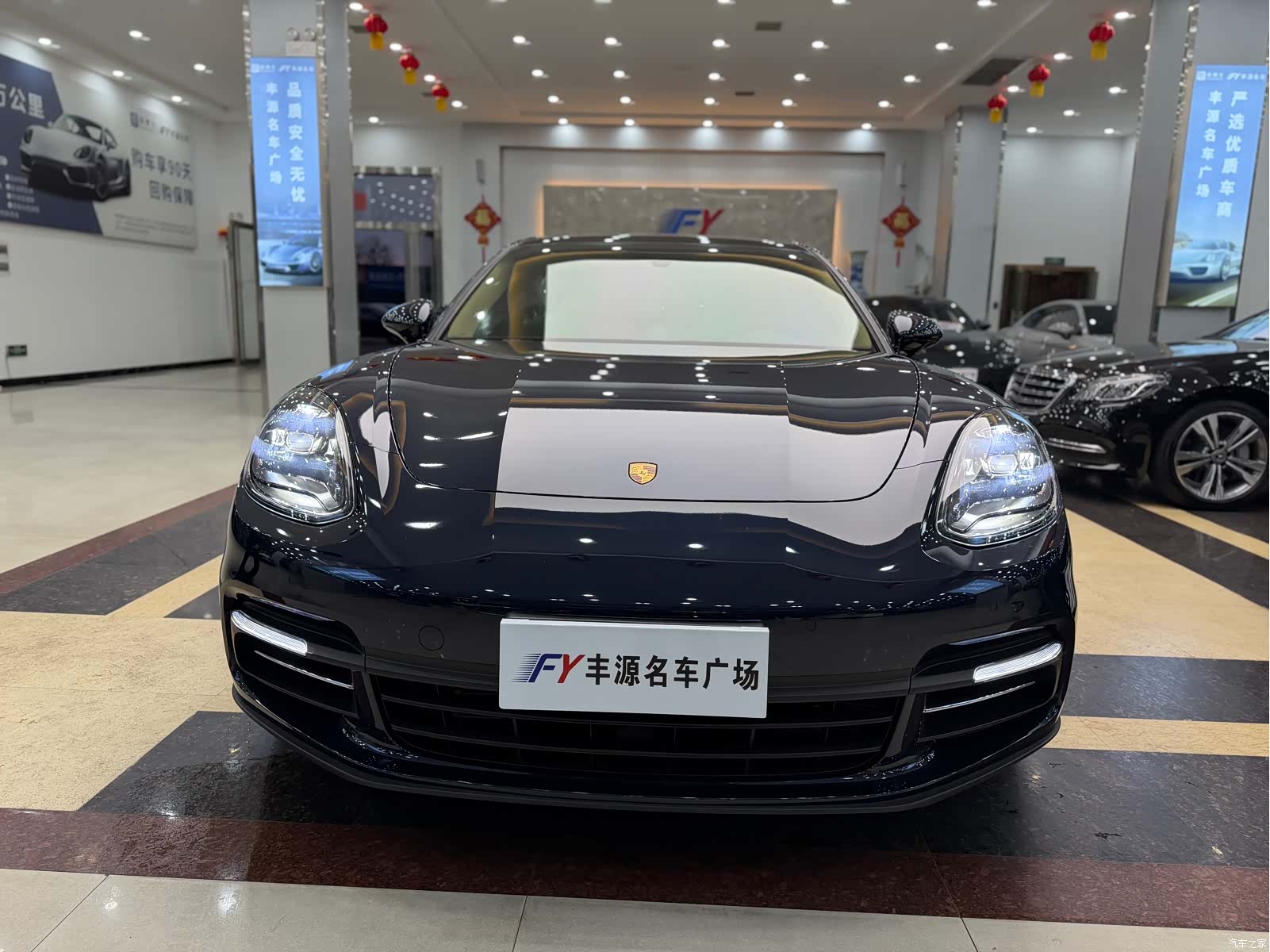 Porsche Panamera, 2018 2