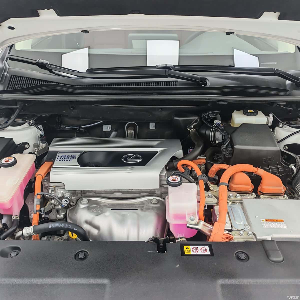 Lexus NX, 2021 16